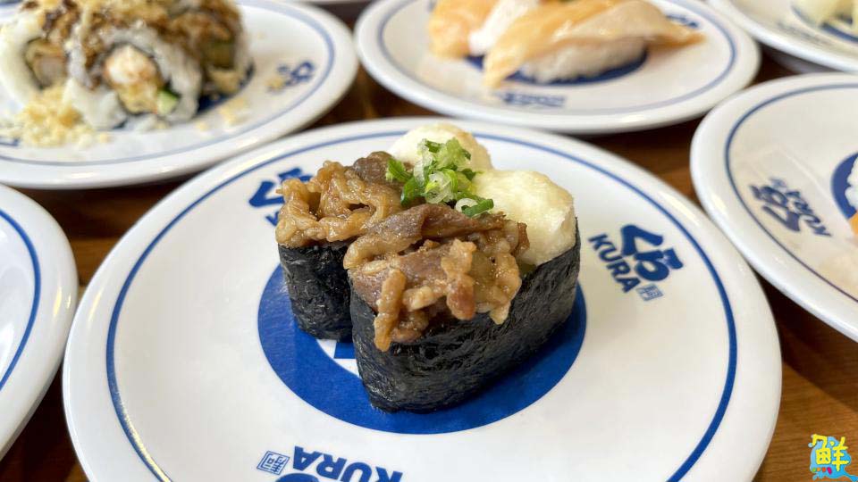 療癒爆吉!藏壽司和吉伊卡哇chiikawa夢幻連動 獨家聯名造型扭蛋限量開扭!