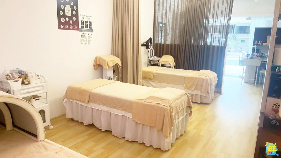 沐浴在美與健康的聖光中 沐恩美妍輕擁女性疲憊身心的朋友