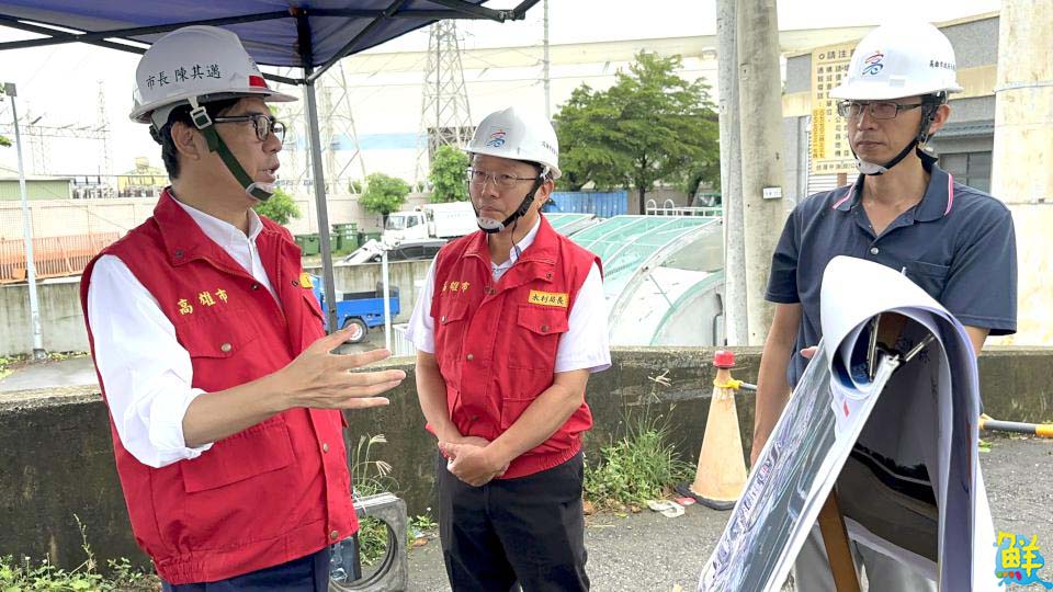 高雄豪雨不斷 陳其邁市長視察典寶溪堤防加高進度