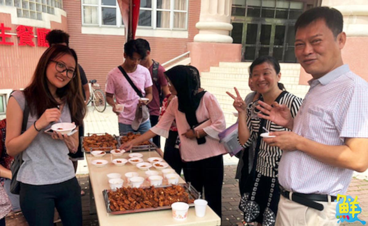 台首大蠟染節印尼文化體驗 促進國際文化交流