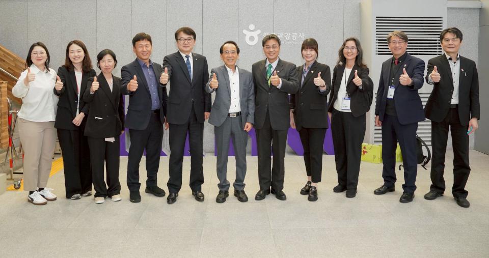 高市府出訪韓國首爾觀摩數位科技應用 拜會韓國觀光公社商討旅客交流等議題