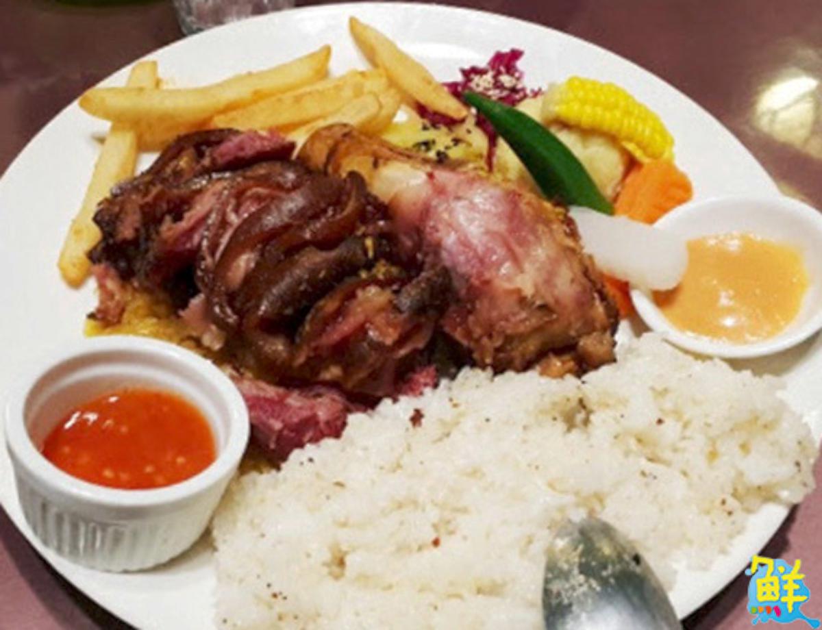 聚點美式餐廳 澄清湖畔旁的美式饗宴