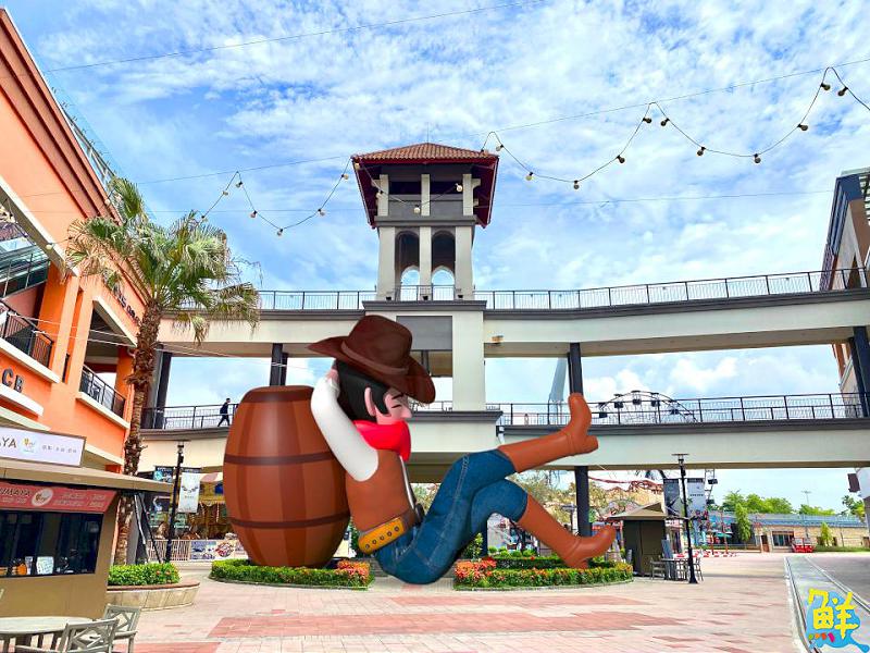 牛仔很忙!SKM Park Outlets高雄草衙舉辦「美國嘉年華」 加菲貓&美式潮牌優惠讓您暢享美式假期