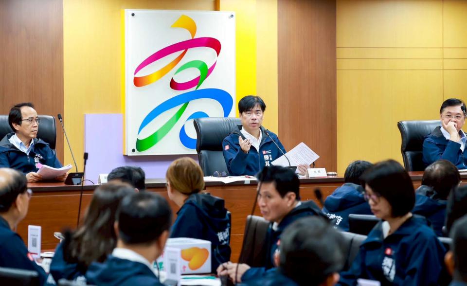 中颱丹娜絲重創南台高市府支援嘉義救災 陳其邁責成各單位清除廢棄物落實防疫