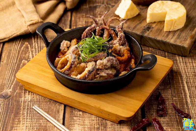 涓豆腐、北村豆腐家、姜滿堂三韓式餐廳 推魷魚系列限定活動 真露燒酒限定聯名款只要99元