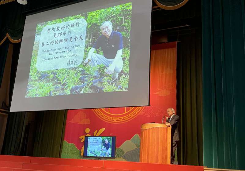 亞洲換肝之父高雄長庚醫院名譽院長陳肇隆 受邀中山工商專講勉教職員落實人生目標