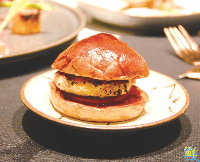 職人級鐵板料理!鼓山約會秘境 盛食藝 Teppanyaki & Wine視覺與味覺的奢華饗宴