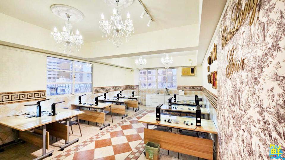 市場實務經驗最豐富講師陳龍博士 翡翠鑑定證照保證班 具台海兩岸翡翠鑑定師證照