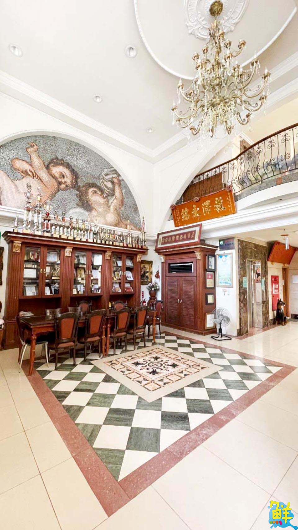 市場實務經驗最豐富講師陳龍博士 翡翠鑑定證照保證班 具台海兩岸翡翠鑑定師證照