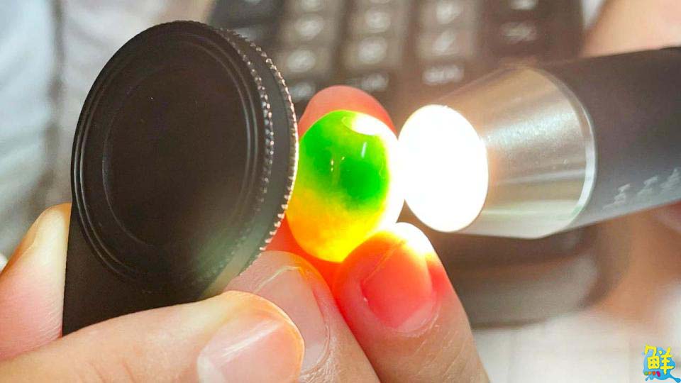 市場實務經驗最豐富講師陳龍博士 翡翠鑑定證照保證班 具台海兩岸翡翠鑑定師證照