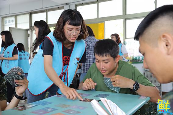 嘉藥社工系生入營反毒宣導 用桌遊鼓舞軍心