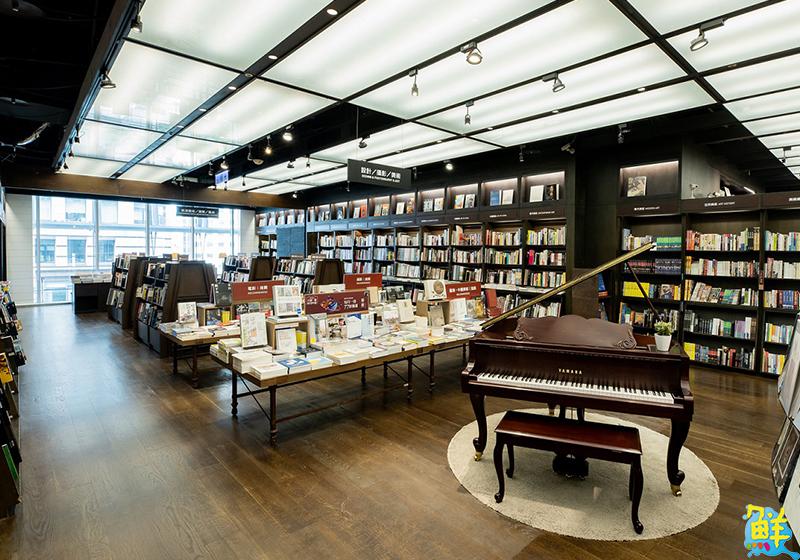 全新24小時書店誠品信義店 輕鬆融入閱讀生活