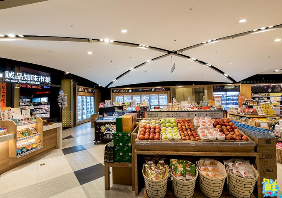 全新24小時書店誠品信義店 輕鬆融入閱讀生活