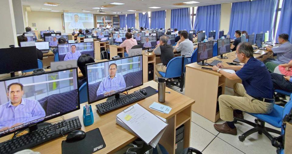 輔英科大結合資訊商人工智慧認證培訓營 聚焦認知服務、實務應用、國際認證