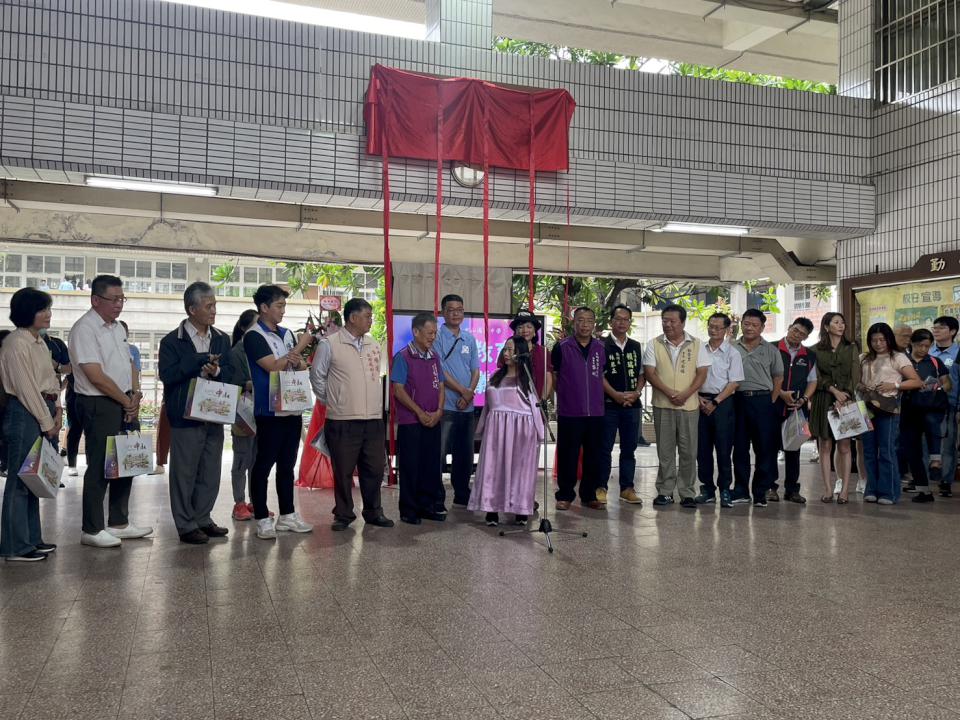 小港區中山國中39週年校慶運動會熱鬧登場 暨「禮義廉恥」揭牌儀式