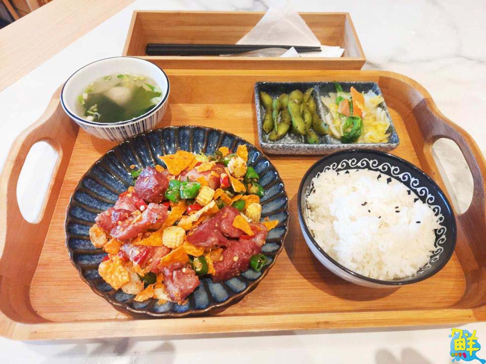 享受美好食光! 左營區必訪美食 「餓呆E Dai Noodles」 暖心暖胃ㄟ家常料理