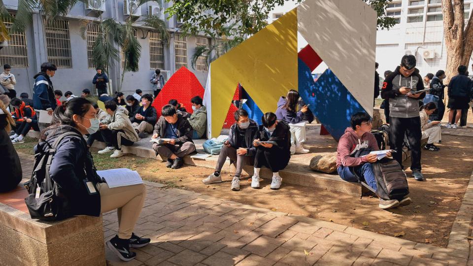 中山大學114年度52碩士班北高兩地招生 資工系甲組錄取率僅1.78%門檻最窄