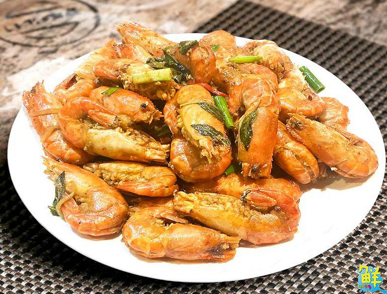 賓士KTV高雄台鋁店 試營運熱烈開跑中