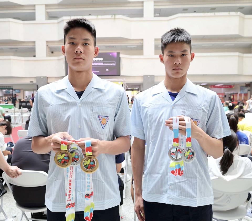 陳其邁表揚114年全中運獲獎選手 苓雅區大仁國中雙胞胎兄弟包辦3金2銀
