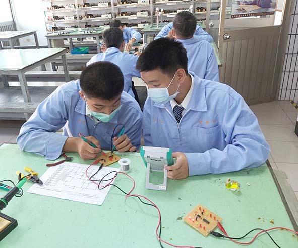 高英工商各職業類科期末成果驗收 學生秀特色課程學習收穫