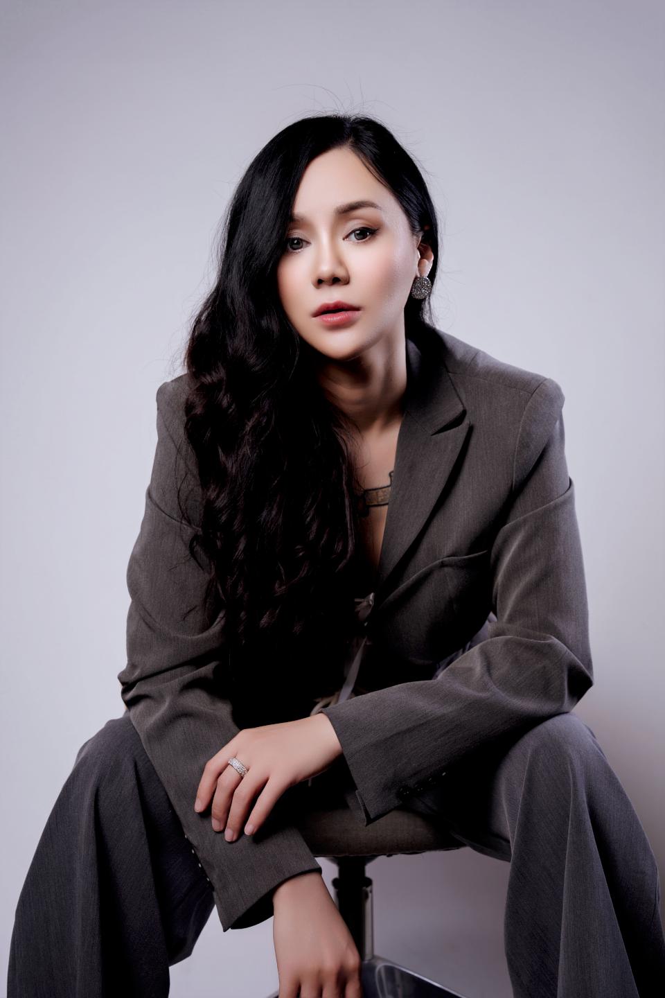 【第314期】阿美族歌手琳娜現身高雄知名PUB音樂餐廳 專場演唱會獻唱經典饗樂樂迷