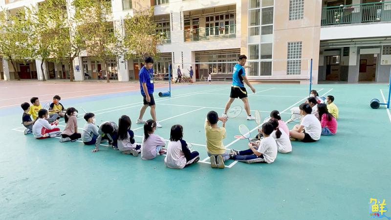 高雄羽球教學龍頭羽龍共舞 國家A級教練引領揮拍 成就你的羽球夢