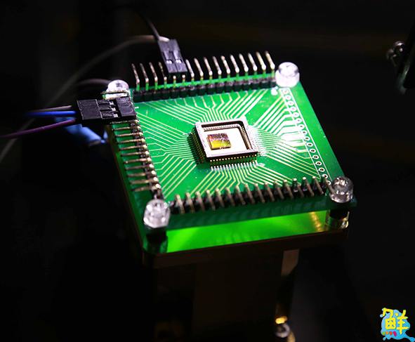 中山大學光電系產學研發光纖陀螺儀驅動晶片全球首見微型如綠豆具量產潛力