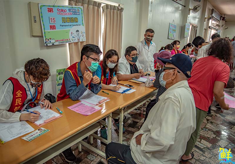 賀!嘉南藥理大學藥師金榜 通過率亮眼傲視全國