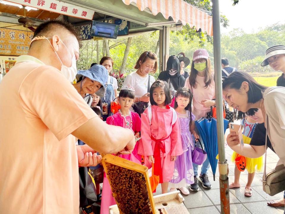 【第294期】萌鬼萬聖YA! 2024全台萬聖節活動一籮筐 搞怪變裝、市集活動狂歡趣