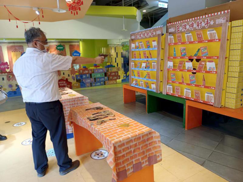 河堤國小攜手敬典文教基金會玩屋 學童挑戰創意闖關迎兒童節