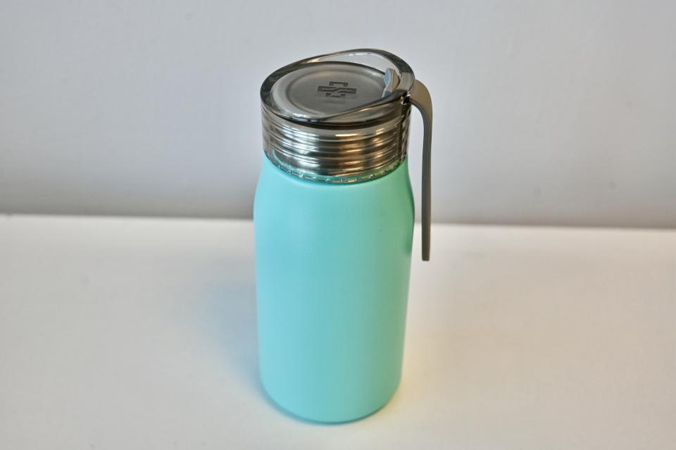 中鋼114年股東會紀念品輕巧冷水瓶 多元特點減量瓶罐使用落實綠色生活