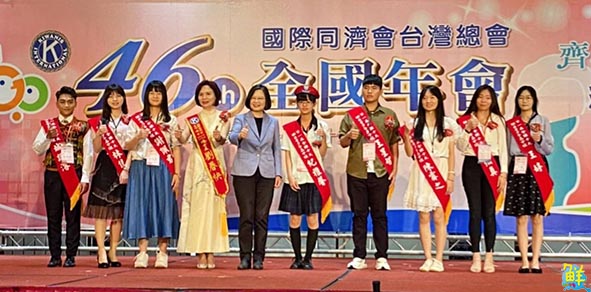 樹德家商美容科應屆畢業生城識濬 獲選國際同濟會台灣總會首屆十大傑出青少年