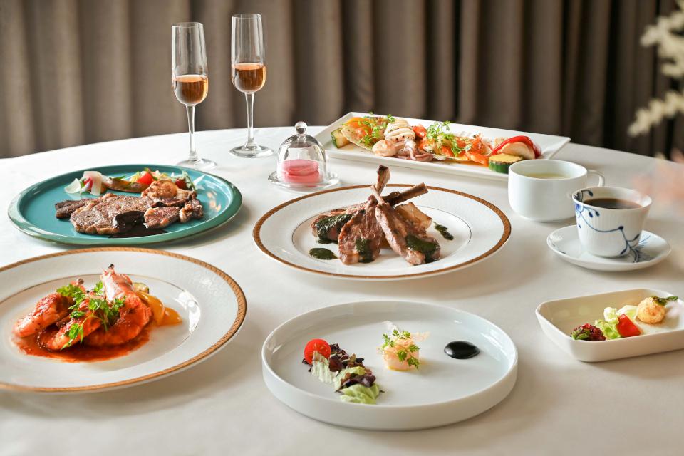 浪漫西洋情人節搶商機 高雄福華推多款情人餐