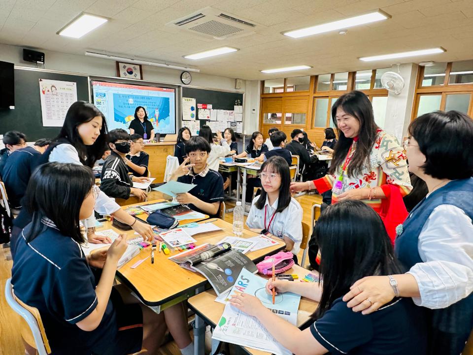 高市鳳西國中訪姊妹校韓國蔚山南倉中學 體驗課程社團活動認識異國文化