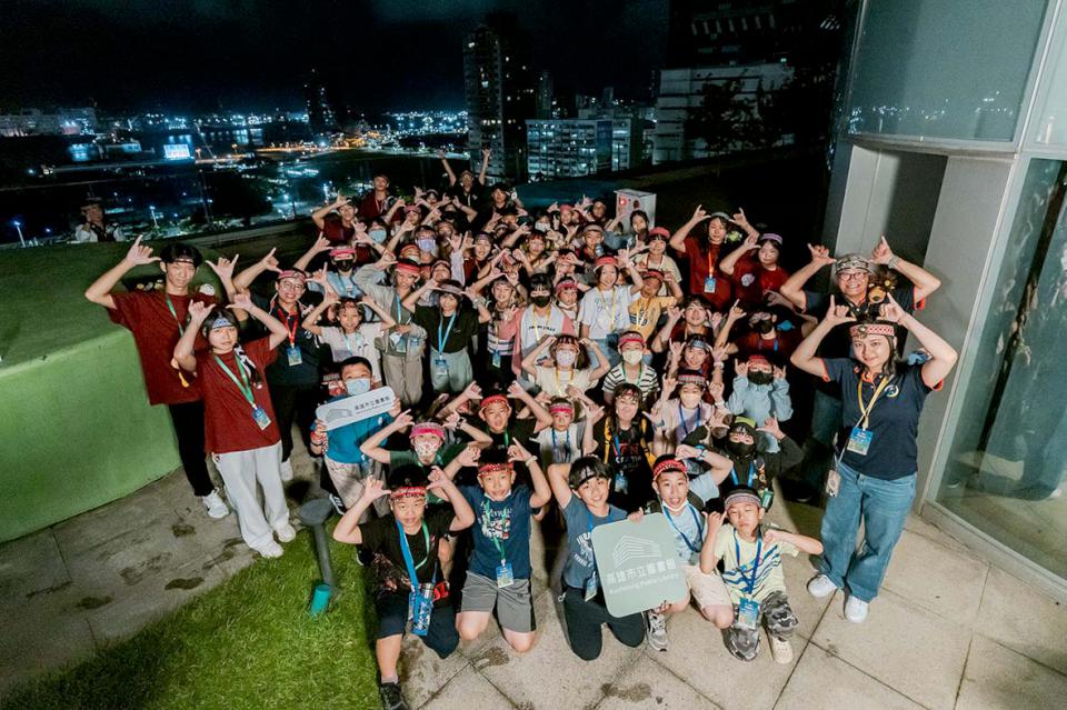 高市圖夜宿總圖《悅讀世界的精靈王國》 抽選48名孩童參與26小時體驗活動