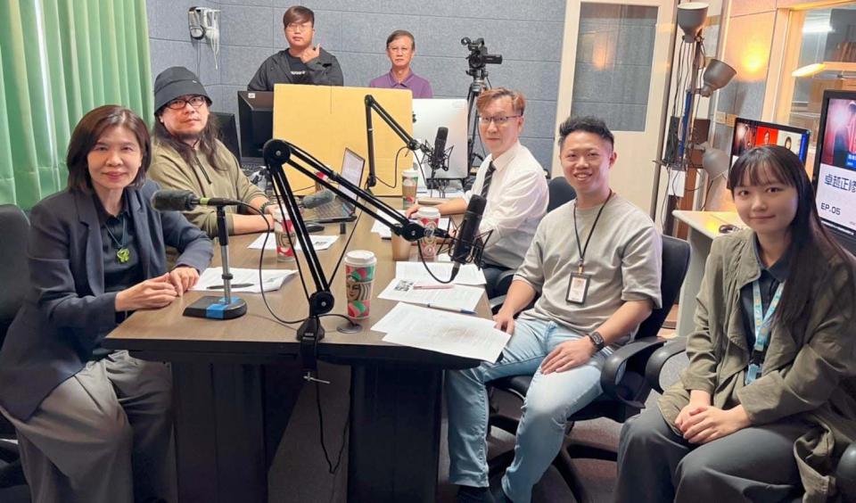 正修科大串流影音電台新節目 邀數位系主任殷聖楷、校友葉政杰、葉孟煕談數位轉型