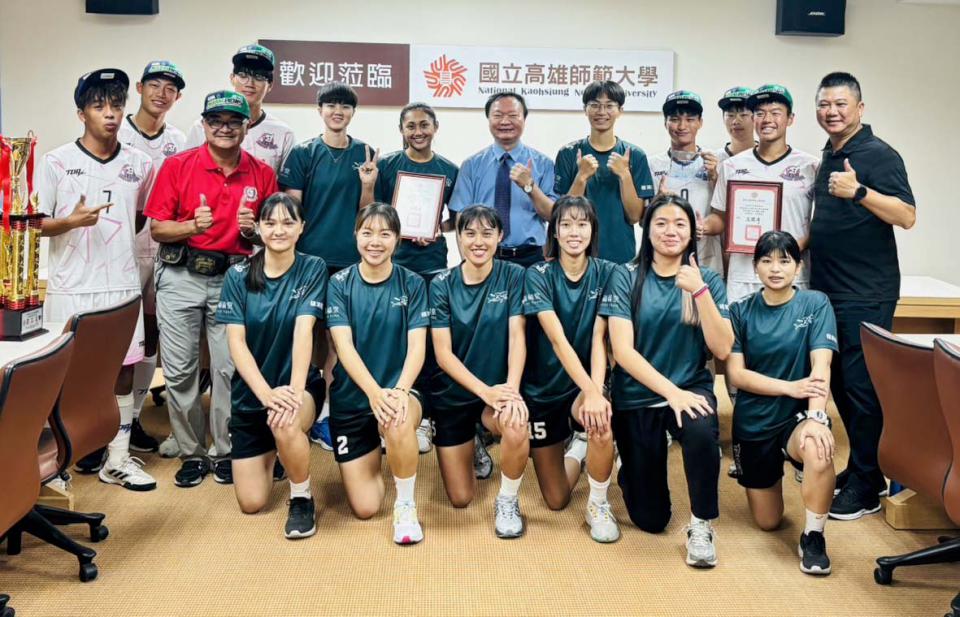高師大男足隊大專校院運動聯賽奪冠晉升二級 女排隊連4年鍍銅獻獎母校
