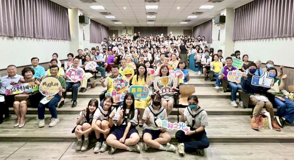 嘉興國中第23屆美術班畢展 80件作品展至6月4日