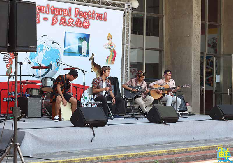 嘉藥為台灣留住國際人才 首屆印尼產學專班歡唱驪歌