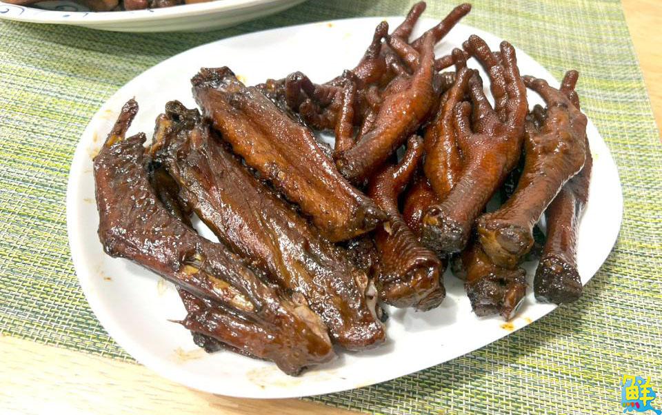 吮指回味夜市小吃！阿明哥Amigo現滷滷味       鳳山青年、瑞豐夜市都吃得到