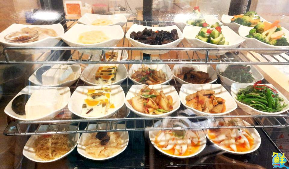 義享天地商圈人氣美食! 餓呆E Dai Noodles 道地家鄉味好吃到流淚