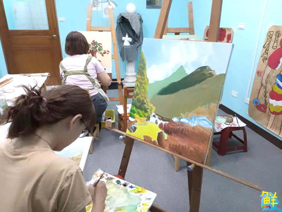 療癒紓壓的繪畫小天地 愛繪會 自由享受創作的美好