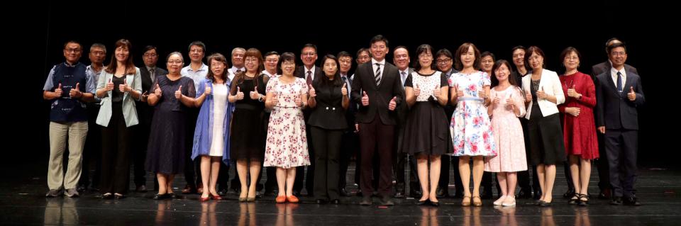 高市高中以下學校114學年度新卸任校長布達交接 李懷仁感謝專業領導無私奉獻