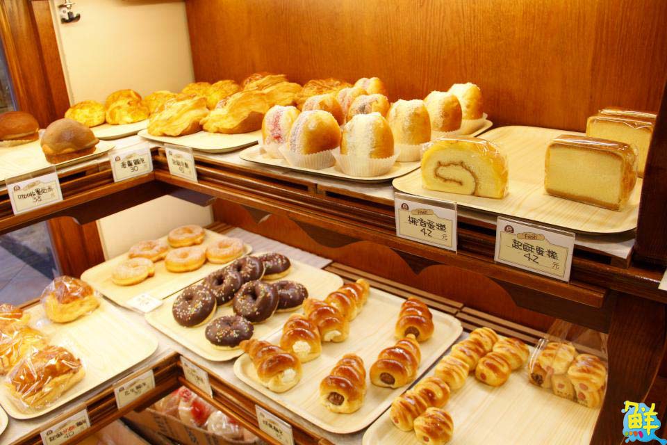 台式麵包代名詞 純榮西點麵包 好吃到無可取代