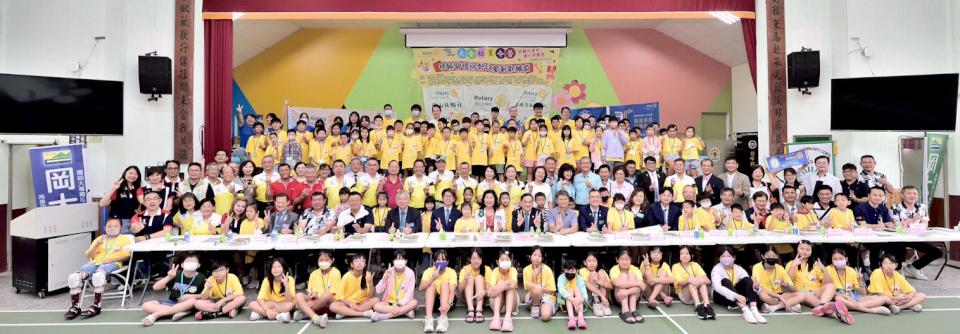 高市阿公店扶輪社等14友社合辦114年火金姑夏令營 岡山區8校115國小生參與