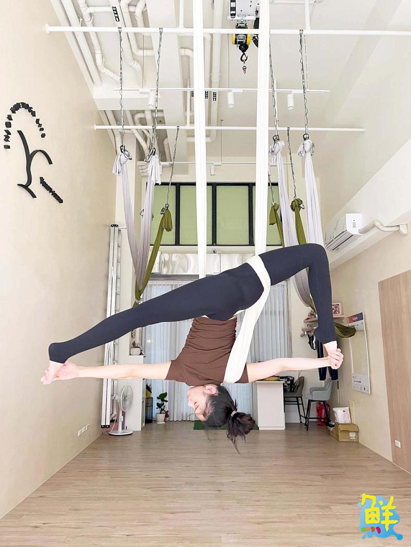 空中瑜伽女神 媛媛老師 以柔韌之心築夢 翩翩起舞綻放力與美