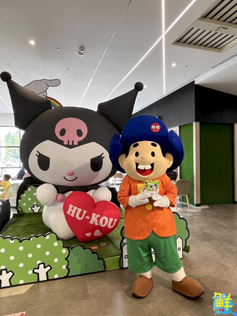 用路人乖乖停讓!高公局攜手湖口服務區舉辦交通安全宣導 國民零食明星「乖乖」擔任大使