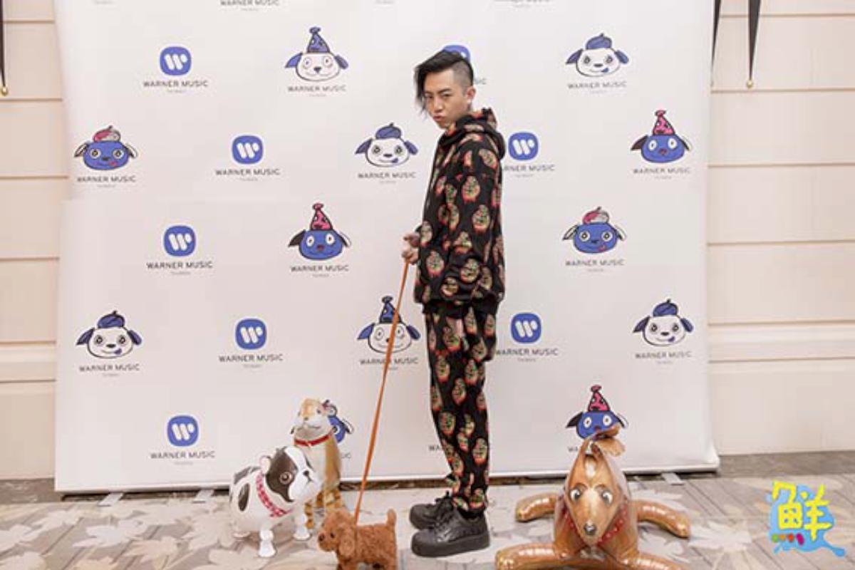 華納音樂2017年尾牙 現場星光熠熠華納 四大天王重甩千萬 華納音樂大中華區總裁陳澤杉豪氣再加碼300萬 總獎金達1300萬