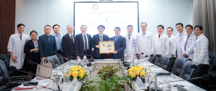 高醫攜手台越3醫院2025年國際癌症照護研討會 聚焦傳統與現代治療方式