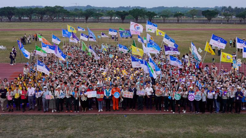 高市112年度國中童軍教育聯合露營大仁國中吳東竑、吳承翰 專訪教育局長謝文斌